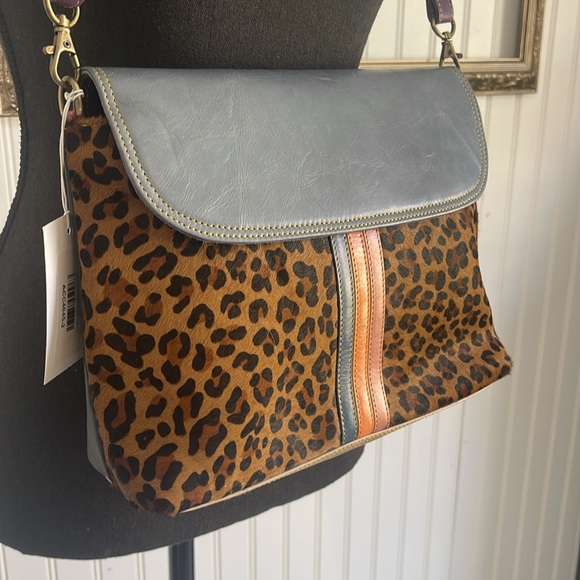 Folklore Couture Crossbody bag- Genuine Leather-Leopard- Clutch - Picture 3 of 11